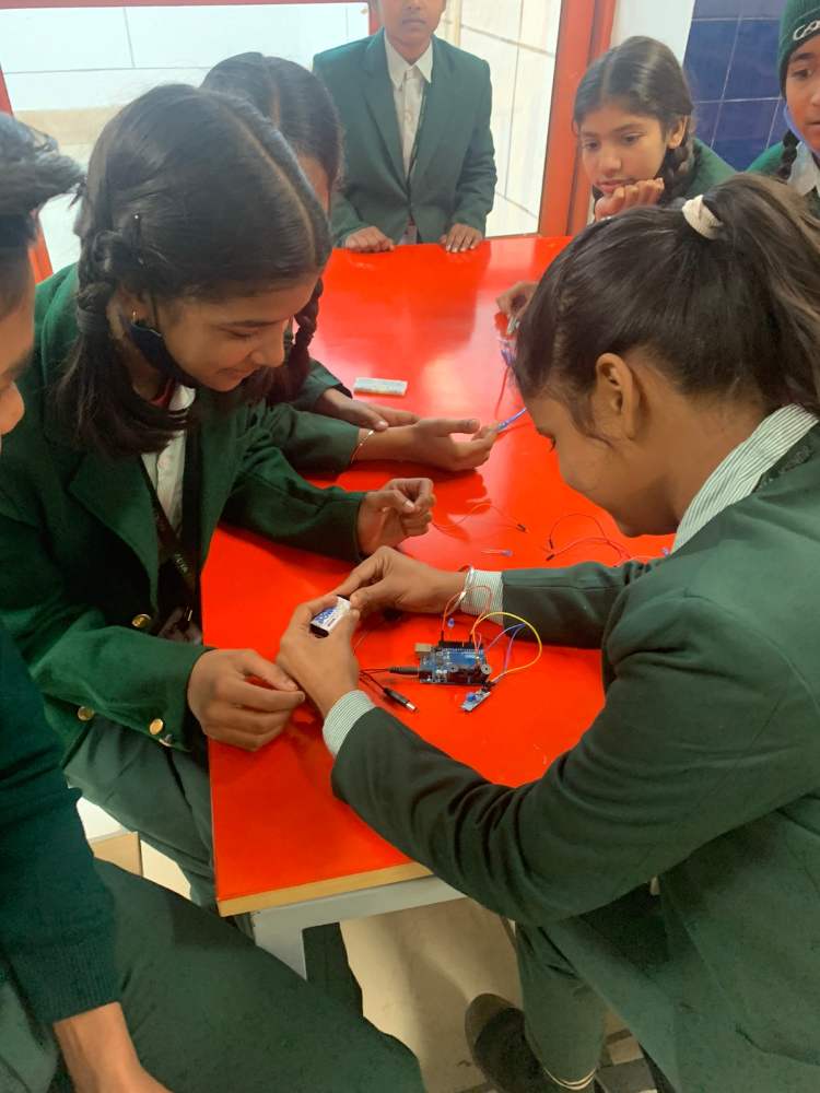 Tinkering Workshop