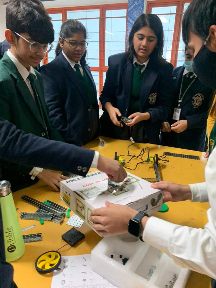 Tinkering Workshop